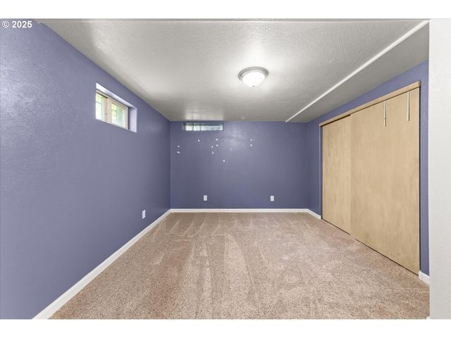 1110 E 28th Ave, Spokane, WA 99203
