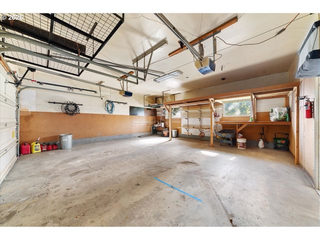 1110 E 28th Ave, Spokane, WA 99203