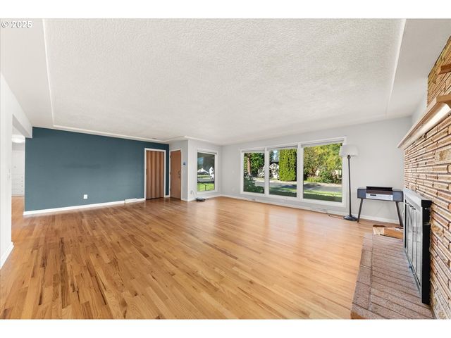 1110 E 28th Ave, Spokane, WA 99203