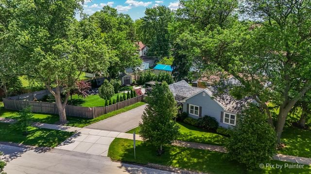 72 W Irving Park Road, Roselle, IL 60172