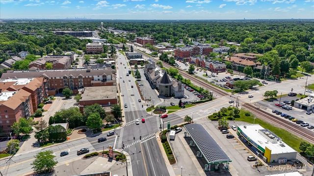 72 W Irving Park Road, Roselle, IL 60172
