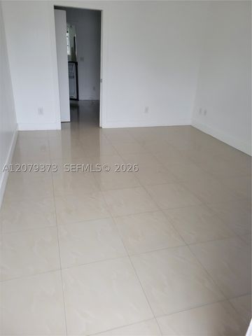 7725 Carlyle Ave 9, Miami Beach, FL 33141