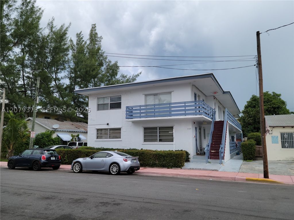 7725 Carlyle Ave 9, Miami Beach, FL 33141