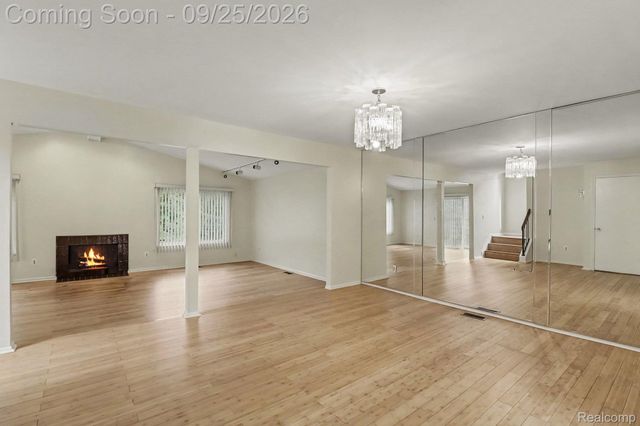 4190 WABEEK LAKE Drive S, West Bloomfield Charter Township, MI 48302