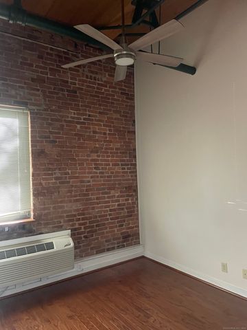 149 Water Street APT 3, Norwalk, CT 06854