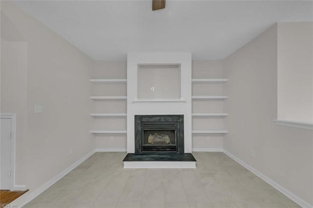 926 Allendale DR, Hampton, VA 23669