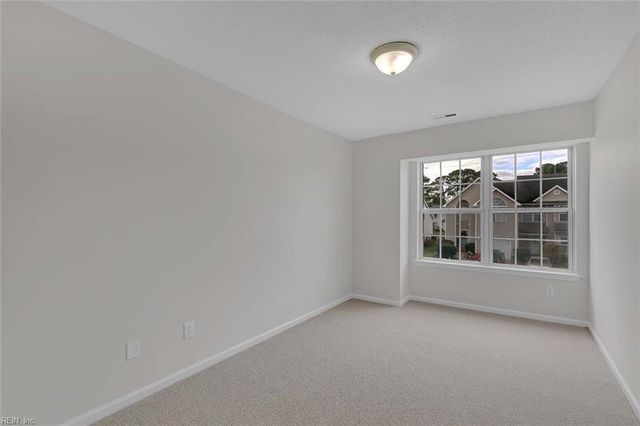 926 Allendale DR, Hampton, VA 23669