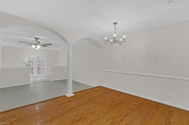 926 Allendale DR, Hampton, VA 23669