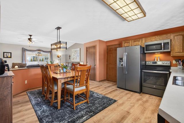 144 BALDWIN COURT, Appleton, WI 54915