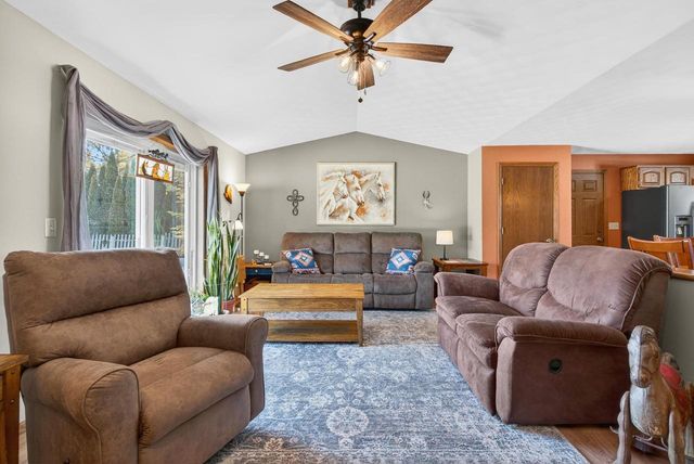 144 BALDWIN COURT, Appleton, WI 54915