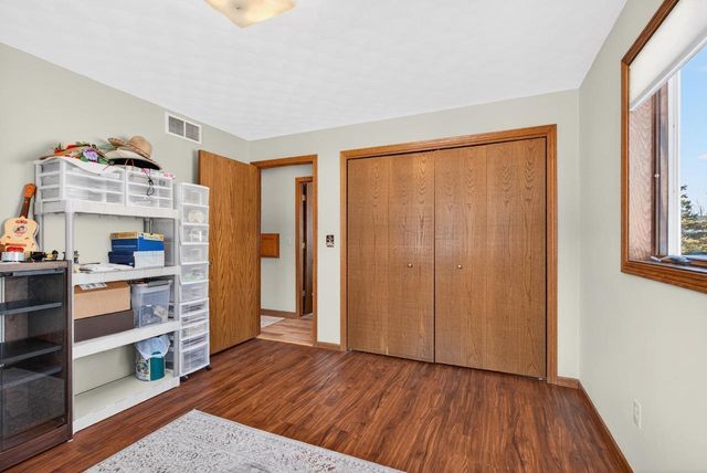 144 BALDWIN COURT, Appleton, WI 54915