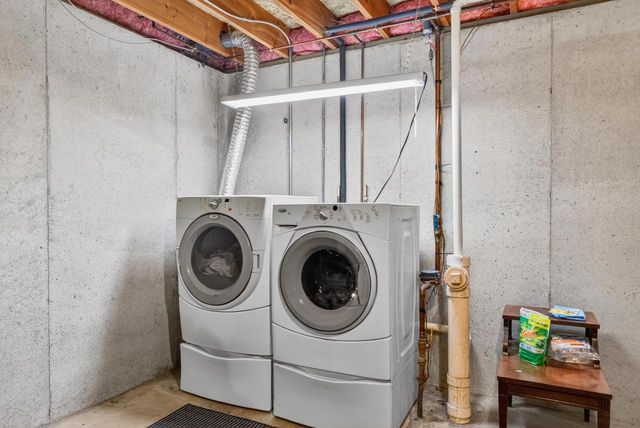 144 BALDWIN COURT, Appleton, WI 54915