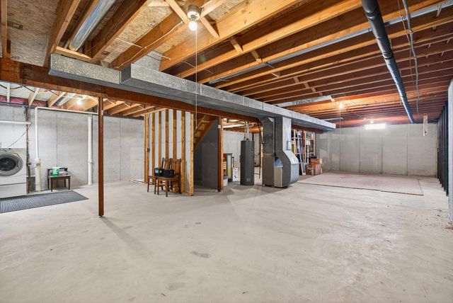 144 BALDWIN COURT, Appleton, WI 54915