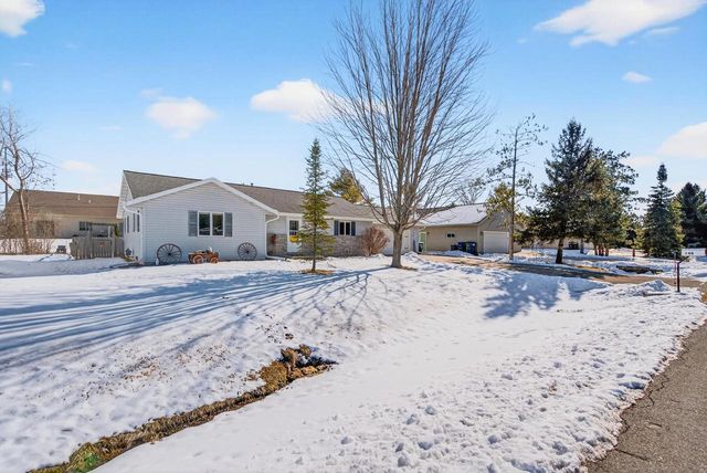 144 BALDWIN COURT, Appleton, WI 54915