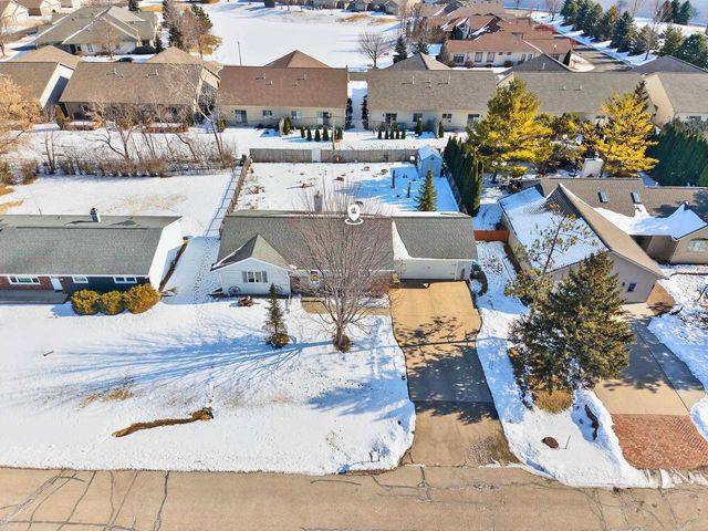 144 BALDWIN COURT, Appleton, WI 54915