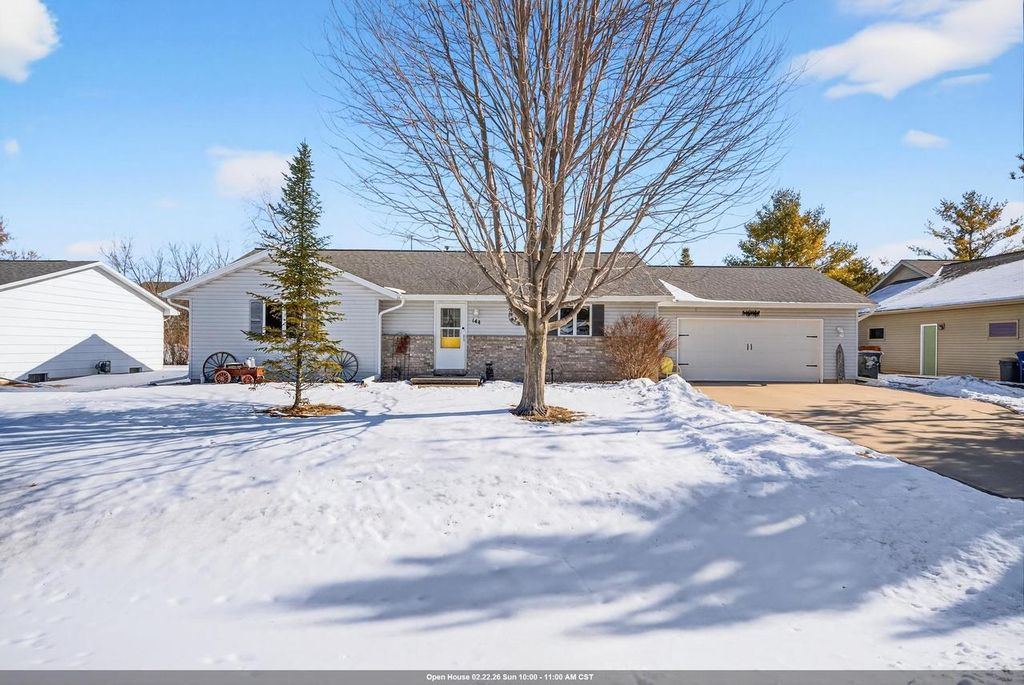 144 BALDWIN COURT, Appleton, WI 54915