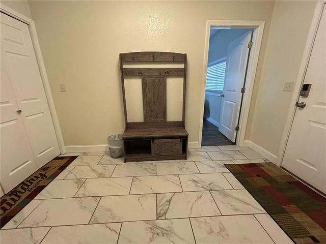 302 Bradley Cove Road, Russellville, AR 72802