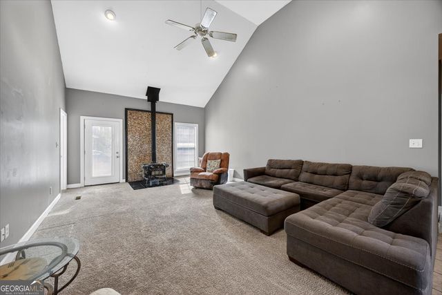 134 Royal Lane, Gray, GA 31032