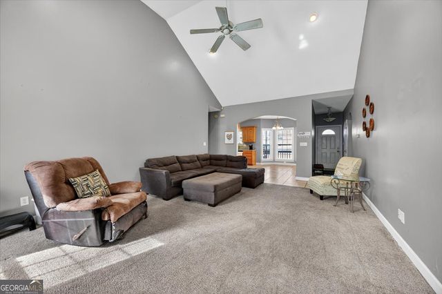 134 Royal Lane, Gray, GA 31032