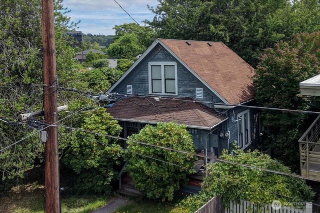 522 Williams Avenue N, Renton, WA 98057