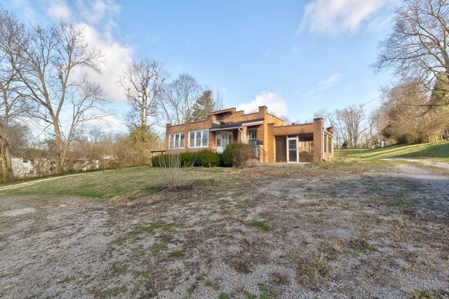 449 W Main Street, Mt Sterling, KY 40353