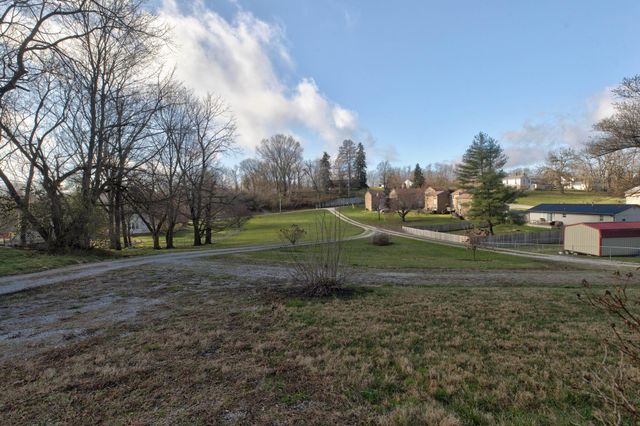 449 W Main Street, Mt Sterling, KY 40353