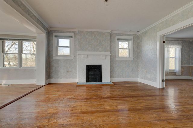 449 W Main Street, Mt Sterling, KY 40353