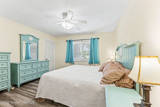 865 Regal Avenue NE, Palm Bay, FL 32905