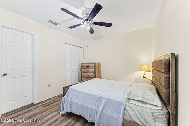 865 Regal Avenue NE, Palm Bay, FL 32905