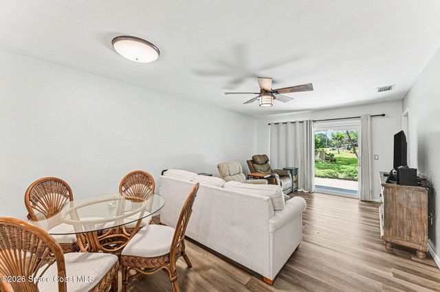 865 Regal Avenue NE, Palm Bay, FL 32905