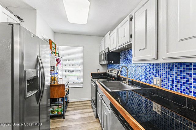 865 Regal Avenue NE, Palm Bay, FL 32905