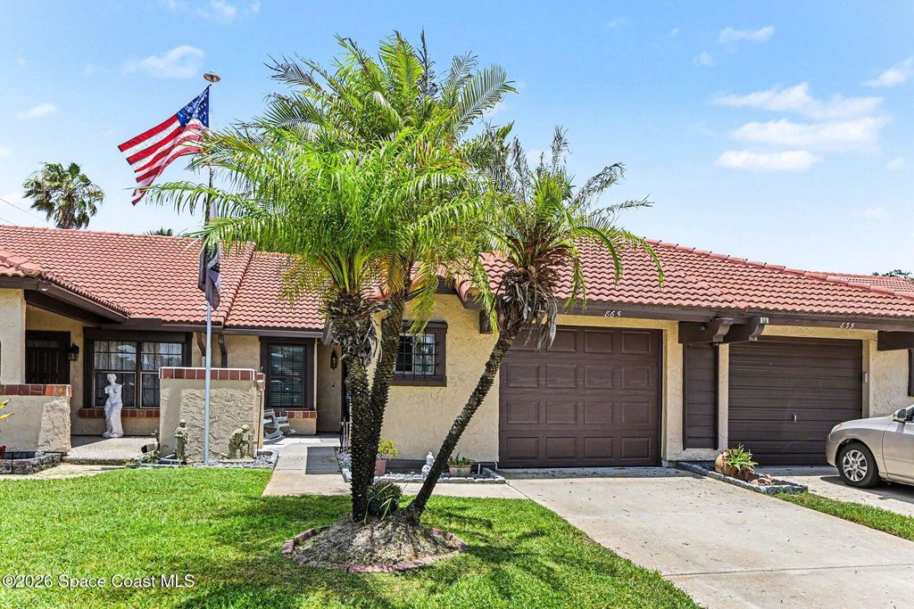 865 Regal Avenue NE, Palm Bay, FL 32905