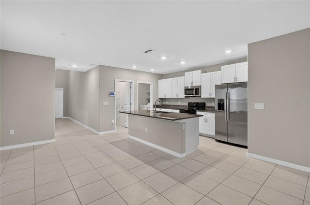 1779 YELLOW TRAIL, Lakeland, FL 33801
