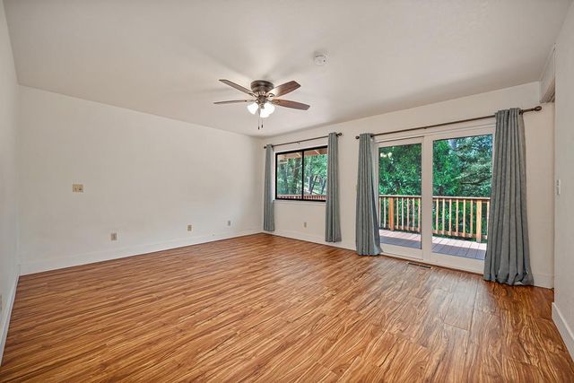 20365 Wolf Creek Road, Grass Valley, CA 95949
