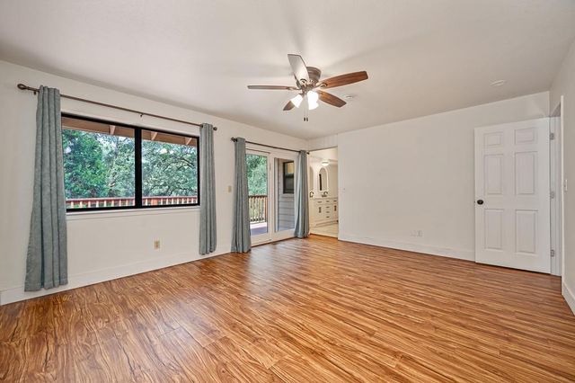 20365 Wolf Creek Road, Grass Valley, CA 95949
