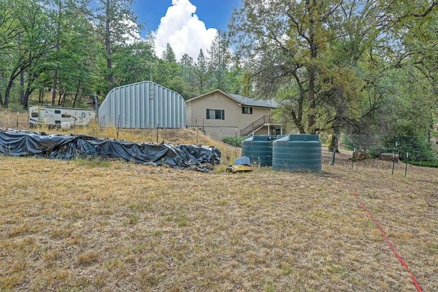 20365 Wolf Creek Road, Grass Valley, CA 95949