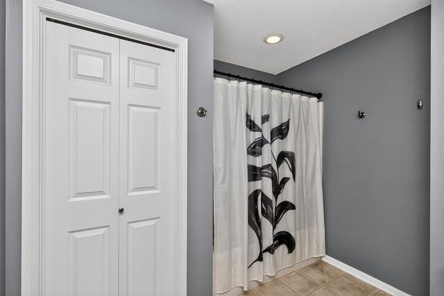 8610 Ep True Parkway 1007, West Des Moines, IA 50266