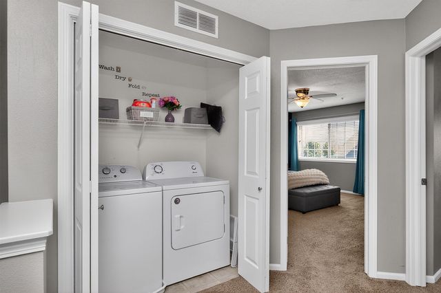 8610 Ep True Parkway 1007, West Des Moines, IA 50266