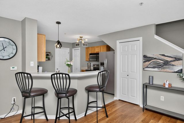 8610 Ep True Parkway 1007, West Des Moines, IA 50266