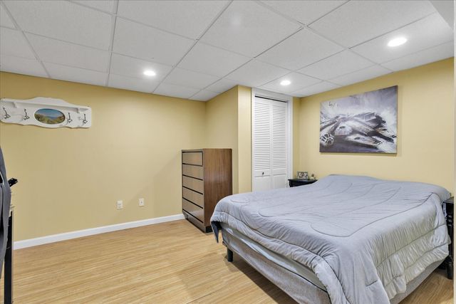 40 Waterfield Road, Osterville, MA 02655