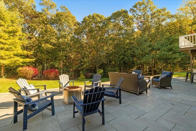 40 Waterfield Road, Osterville, MA 02655