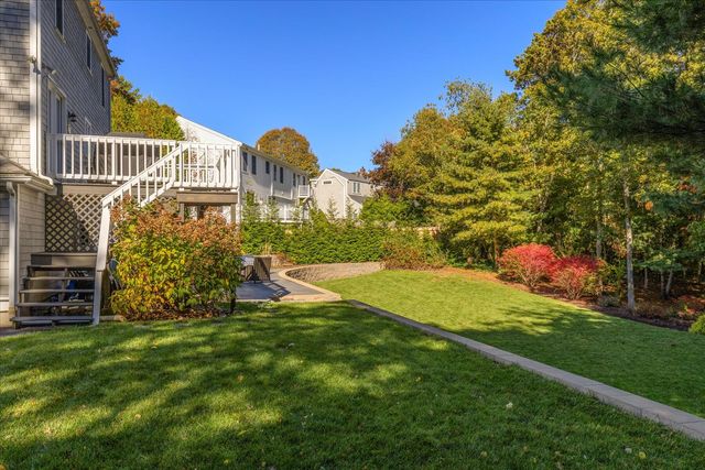 40 Waterfield Road, Osterville, MA 02655
