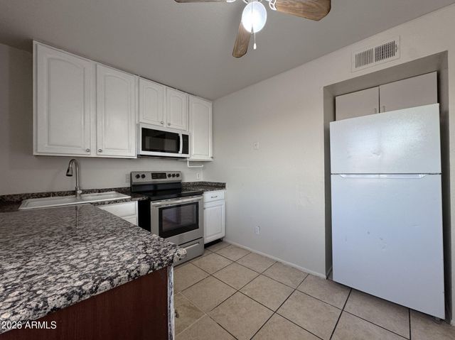 641 N 30TH Street 2, Phoenix, AZ 85008