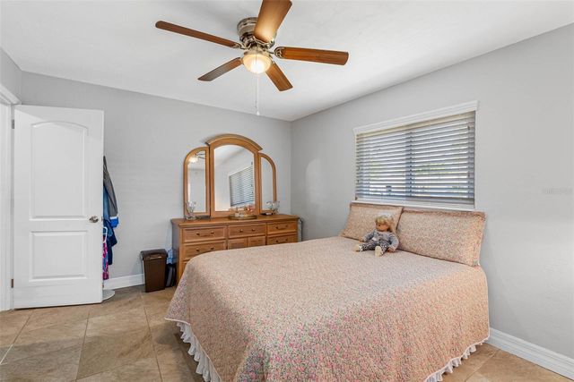 11572 88TH AVENUE, Seminole, FL 33772