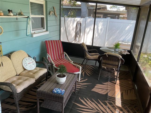 11572 88TH AVENUE, Seminole, FL 33772