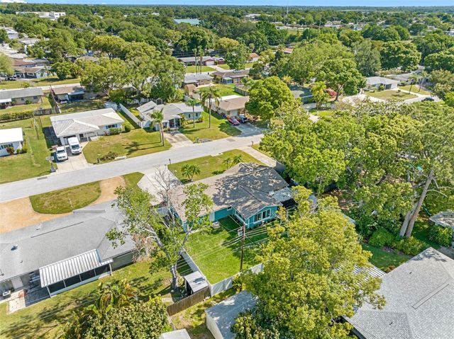 11572 88TH AVENUE, Seminole, FL 33772