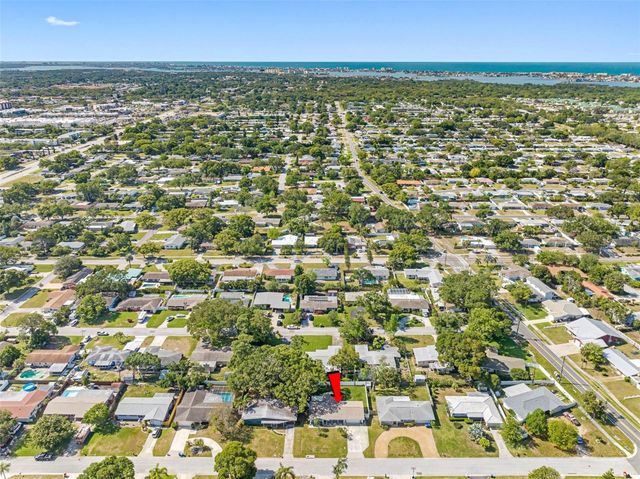 11572 88TH AVENUE, Seminole, FL 33772