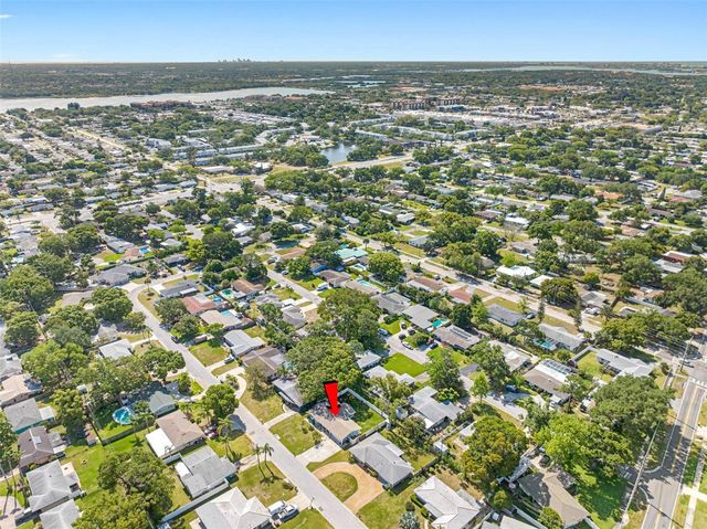 11572 88TH AVENUE, Seminole, FL 33772