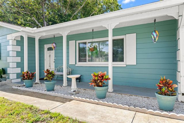 11572 88TH AVENUE, Seminole, FL 33772