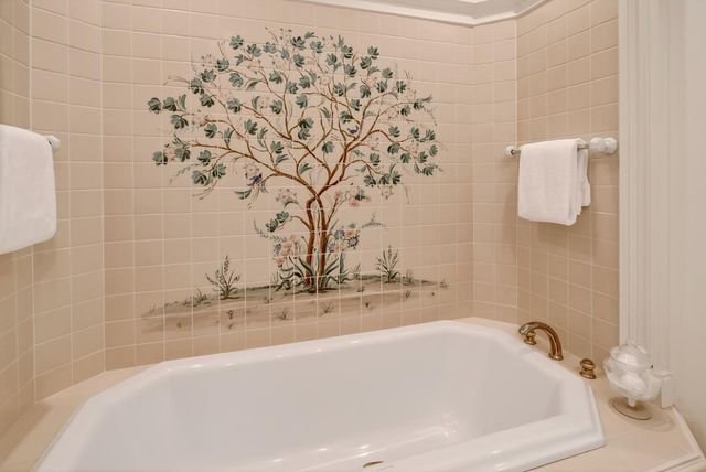 1110 Trinity Drive, Menlo Park, CA 94025